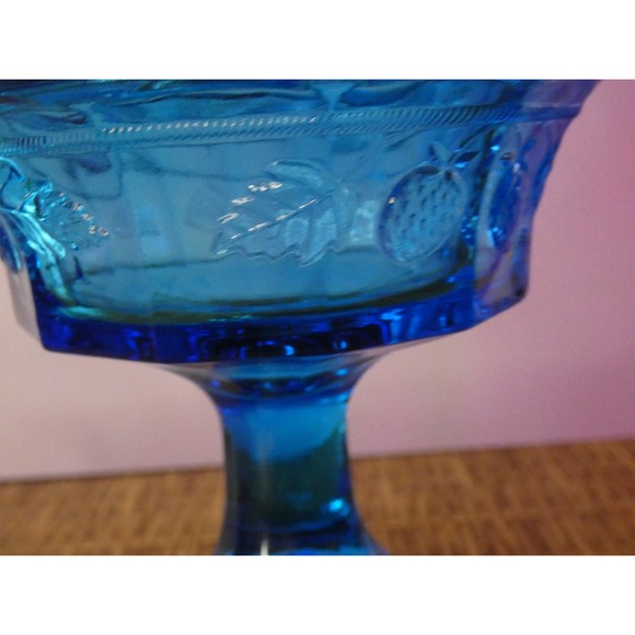 Indiana Glass Tiara Colonial Blue Candy Compote Dish Strawberry Leaves Motif 9” - Picture 3 of 5
